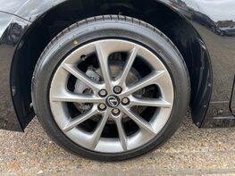 Lexus CT 200H ADVANCE 16
