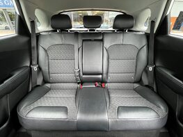 Kia Niro 2 64