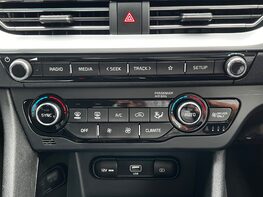Kia Niro 2 49