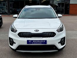Kia Niro 2 5