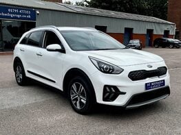 Kia Niro 2 4