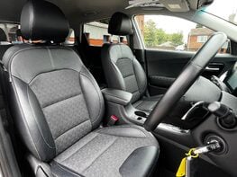 Kia Niro 2 62