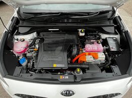 Kia Niro 2 7