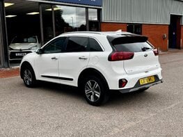 Kia Niro 2 9