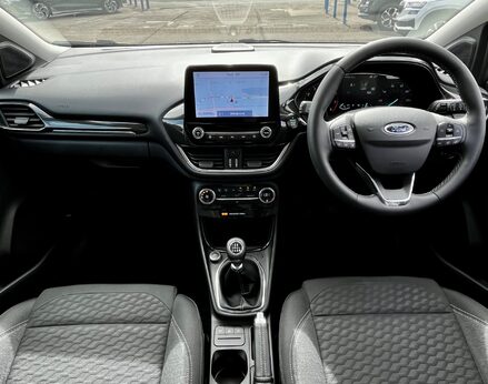 Ford Puma TITANIUM 2