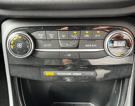 Ford Puma TITANIUM 51