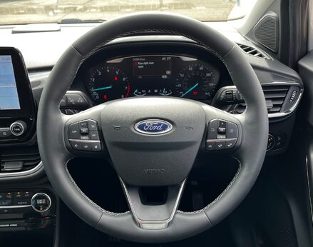 Ford Puma TITANIUM 20