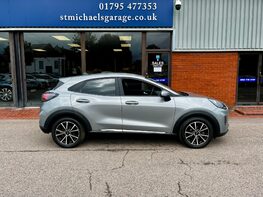 Ford Puma TITANIUM 10