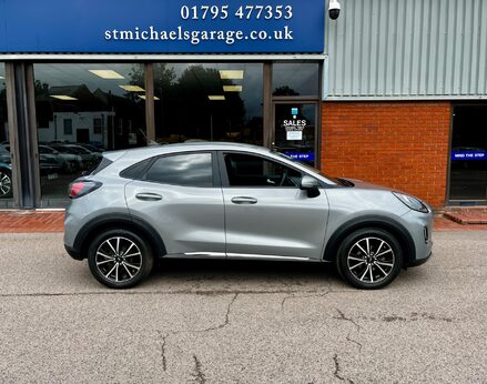 Ford Puma TITANIUM 10
