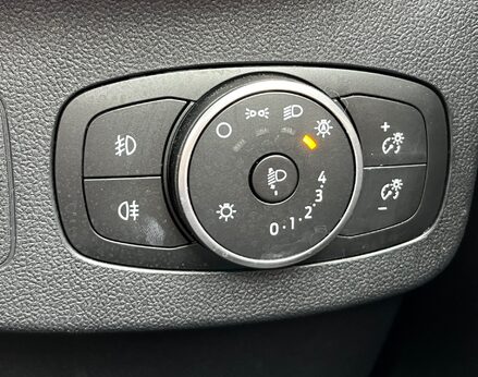 Ford Puma TITANIUM 61