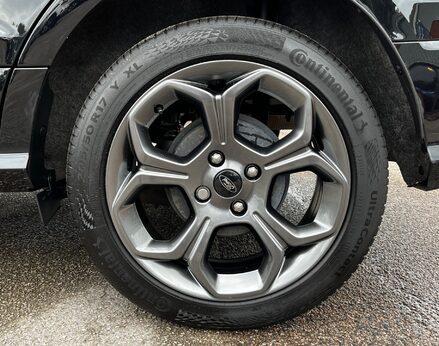 Ford Ecosport ST-LINE 14
