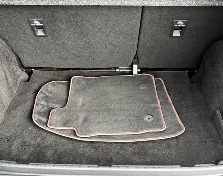 Ford Ecosport ST-LINE 61