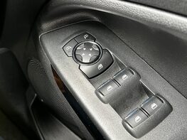 Ford Ecosport ST-LINE 56