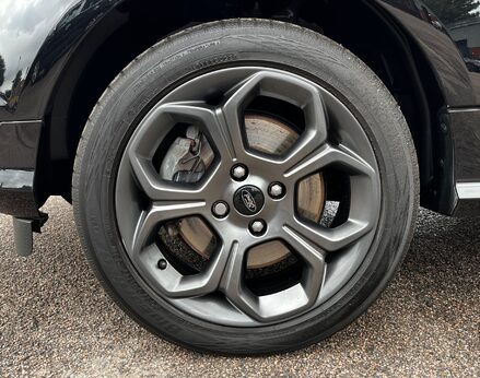 Ford Ecosport ST-LINE 13