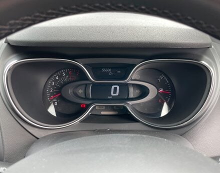 Renault Captur SIGNATURE X NAV TCE 20