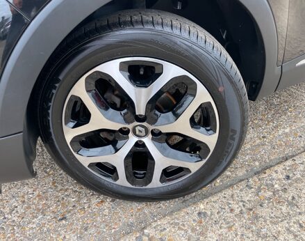 Renault Captur SIGNATURE X NAV TCE 3