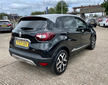 Renault Captur SIGNATURE X NAV TCE 8