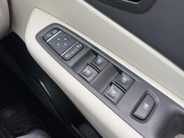 Renault Captur SIGNATURE X NAV TCE 49