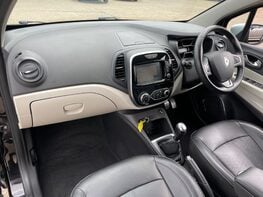Renault Captur SIGNATURE X NAV TCE 25
