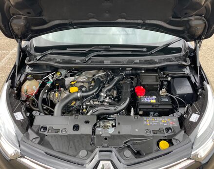 Renault Captur SIGNATURE X NAV TCE 7