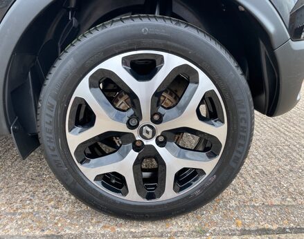 Renault Captur SIGNATURE X NAV TCE 13