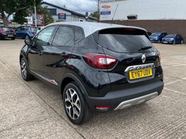 Renault Captur SIGNATURE X NAV TCE 9
