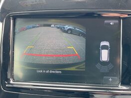 Renault Captur SIGNATURE X NAV TCE 36