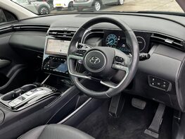 Hyundai TUCSON T-GDI ULTIMATE 18