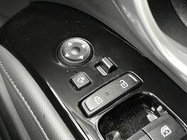Hyundai TUCSON T-GDI ULTIMATE 62