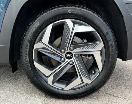 Hyundai TUCSON T-GDI ULTIMATE 14