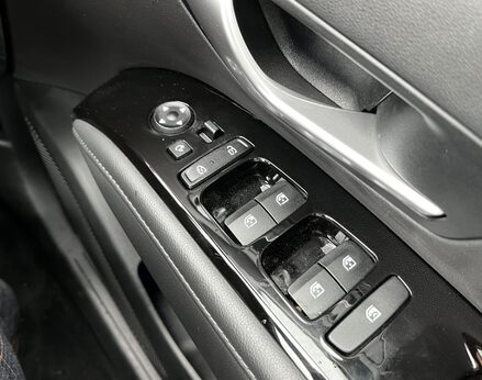Hyundai TUCSON T-GDI ULTIMATE 63