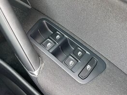 Volkswagen Golf MATCH TSI BLUEMOTION TECHNOLOGY 56