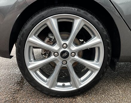 Ford Fiesta VIGNALE 15