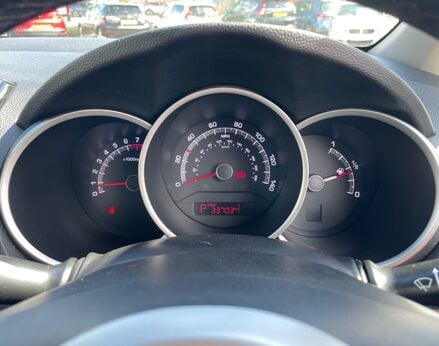 Kia Venga 3 20