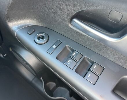 Kia Venga 3 44