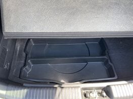 Kia Venga 3 53