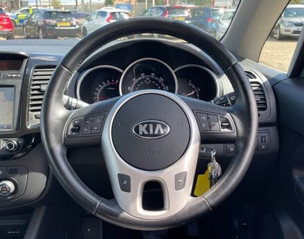 Kia Venga 3 19