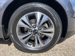 Kia Venga 3 13