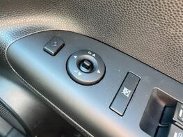 Kia Venga 3 43