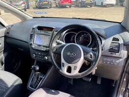 Kia Venga 3 17