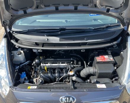 Kia Venga 3 7