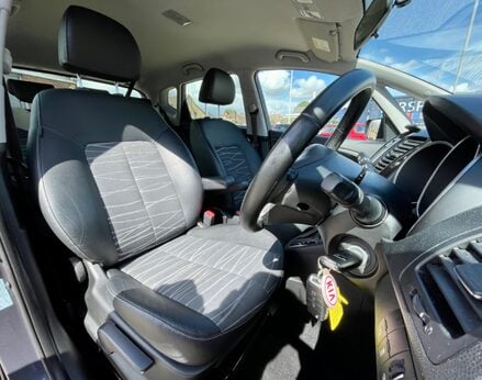 Kia Venga 3 46