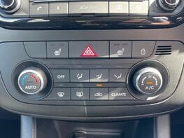 Kia Venga 3 34