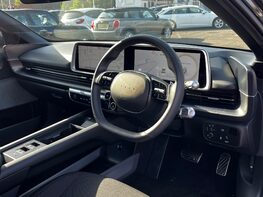 Hyundai IONIQ 6 PREMIUM 18