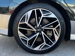 Hyundai IONIQ 6 PREMIUM 16