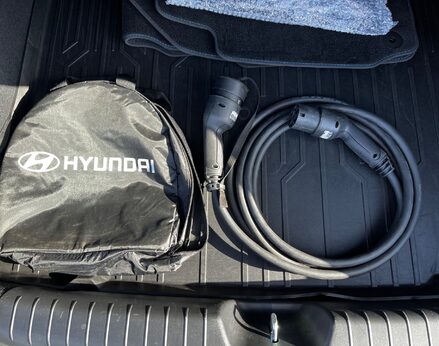 Hyundai IONIQ 6 PREMIUM 77