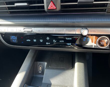 Hyundai IONIQ 6 PREMIUM 51