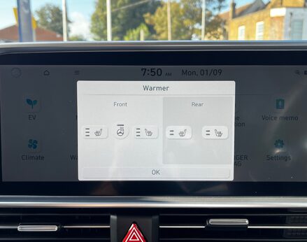 Hyundai IONIQ 6 PREMIUM 42