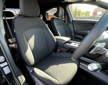 Hyundai IONIQ 6 PREMIUM 65