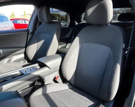 Hyundai IONIQ 6 PREMIUM 68